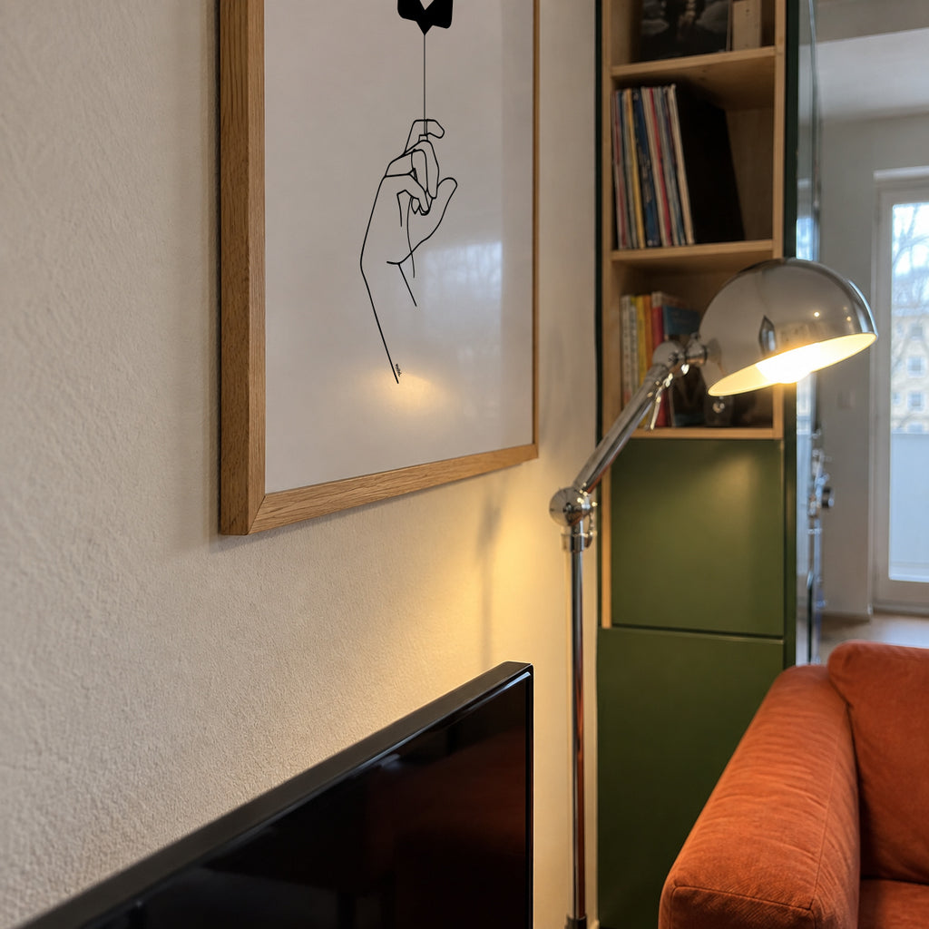 Love is in the air - Framed poster detail