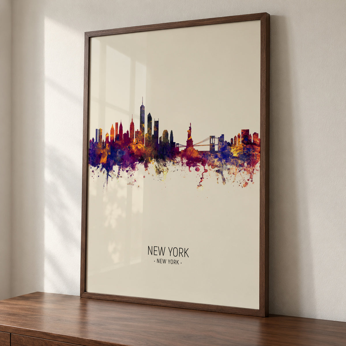 New York Skyline en beige - Framed poster detail
