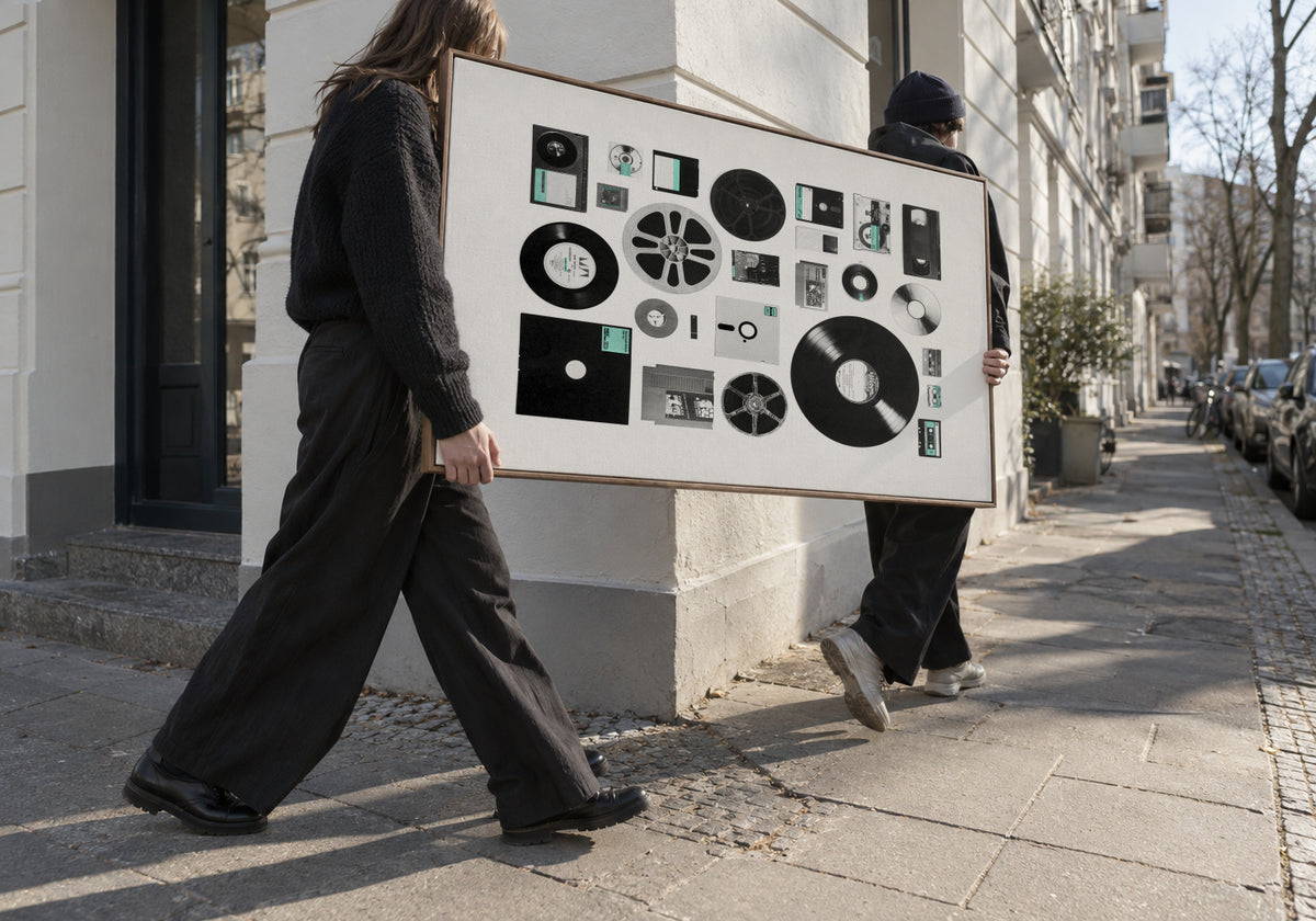 Data - Framed canvas in an interior
