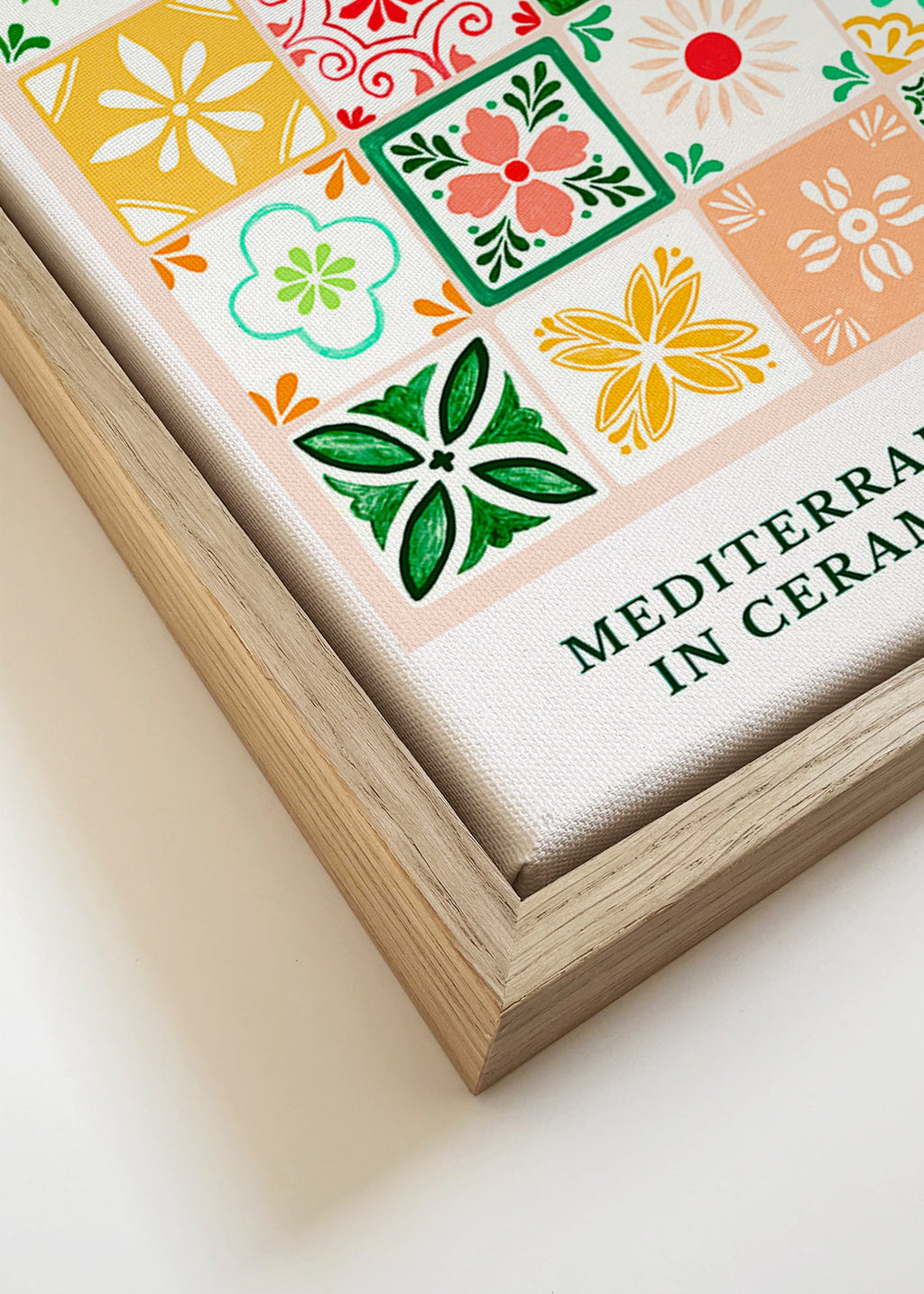 Botanischer Druck mit mediterranen Fliesenmotiven