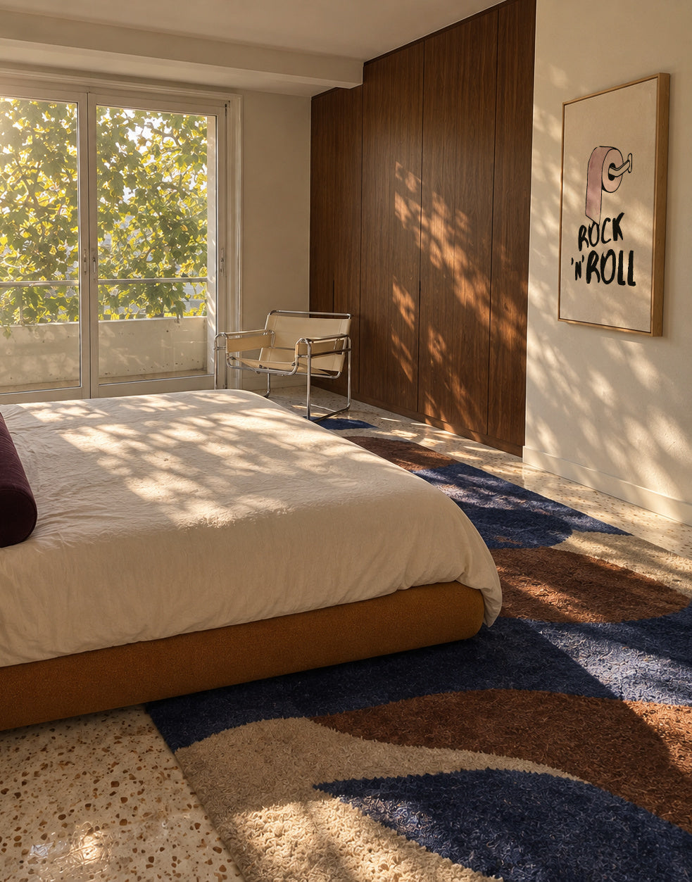 Rock'n'roll - Framed canvas in an interior