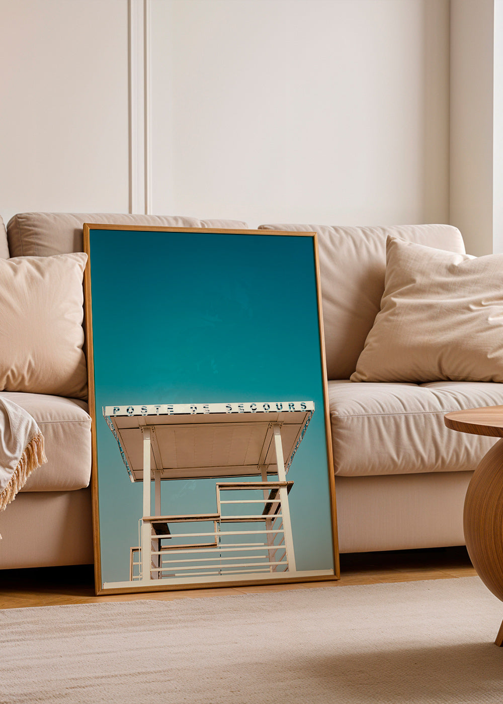 Fotografie: Rettungsturm vor blauem Himmel – Product2