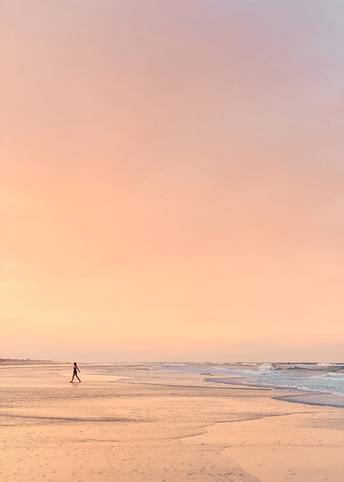 Landschaftskunst: Pastellstrand bei Sonnenaufgang