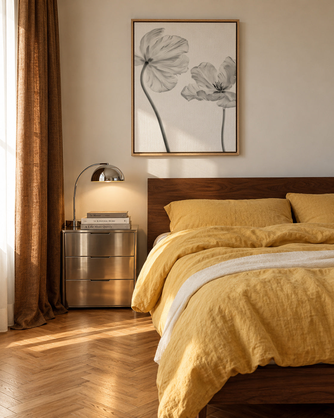 Same tulip front and backview - Framed canvas in an interior