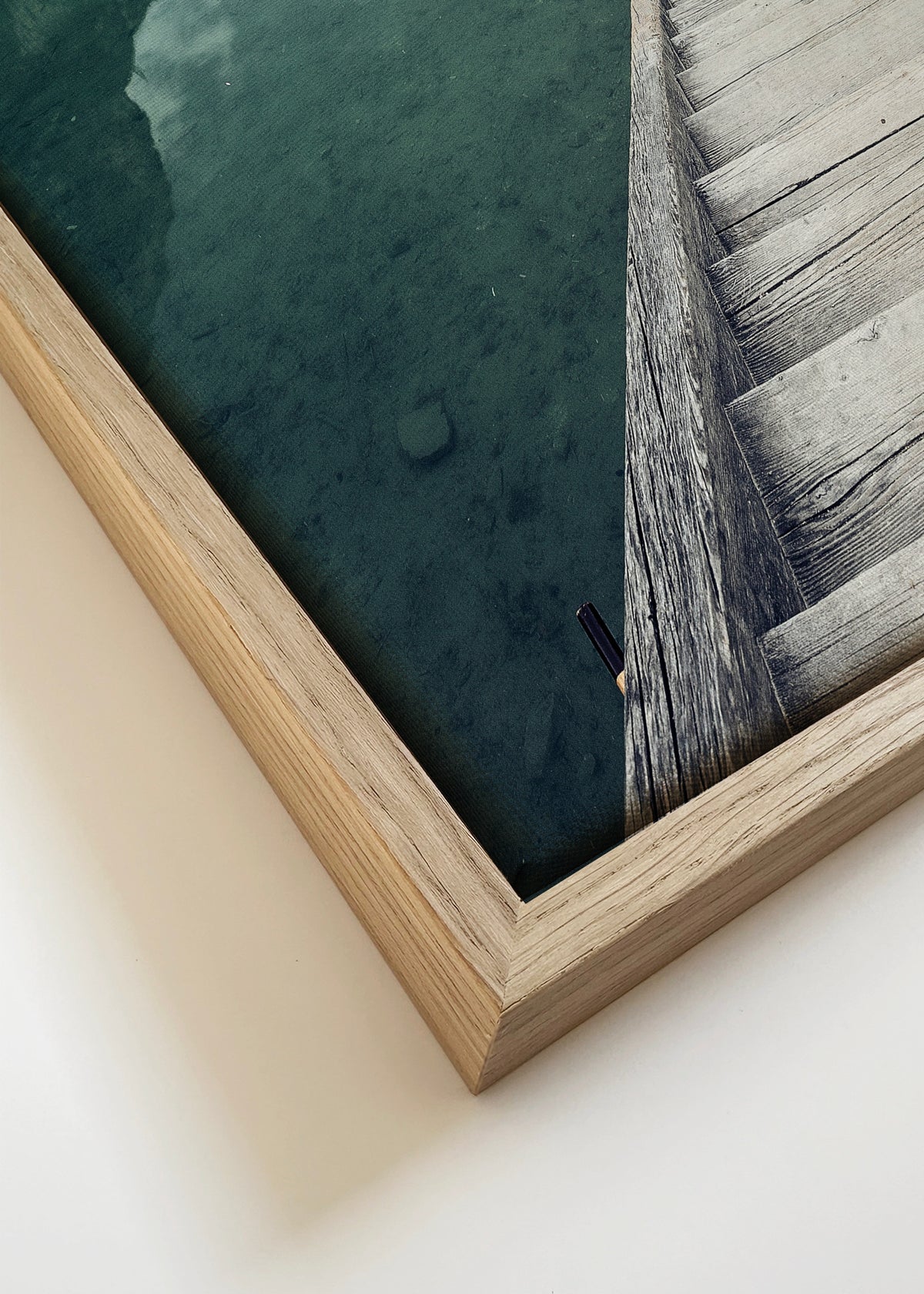 Calm waters - Ralf Richtsteiger - Framed canvas detail