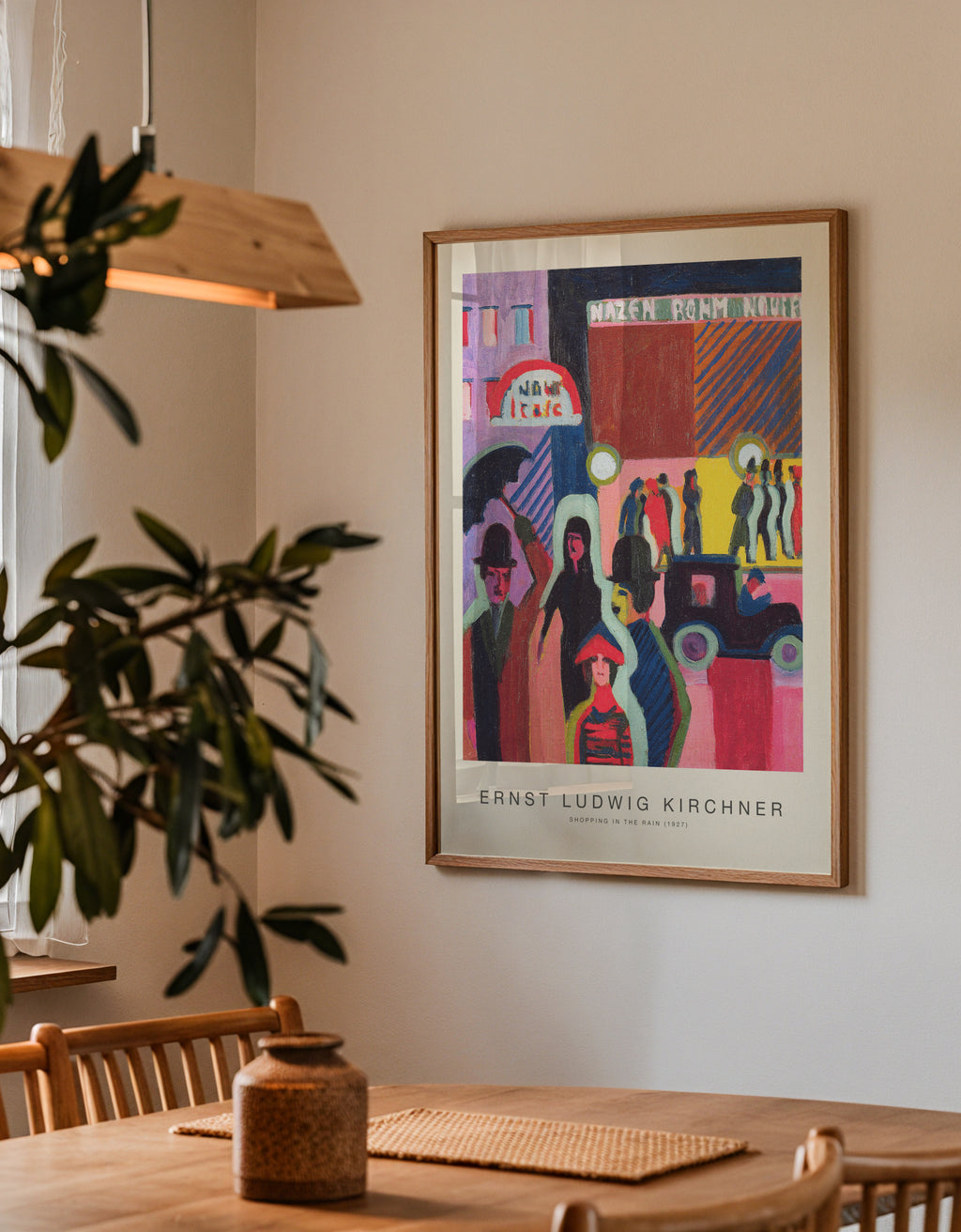 Shopping in the Rain (Special Edition) - Ernst Ludwig Kirchner - Framed poster detail