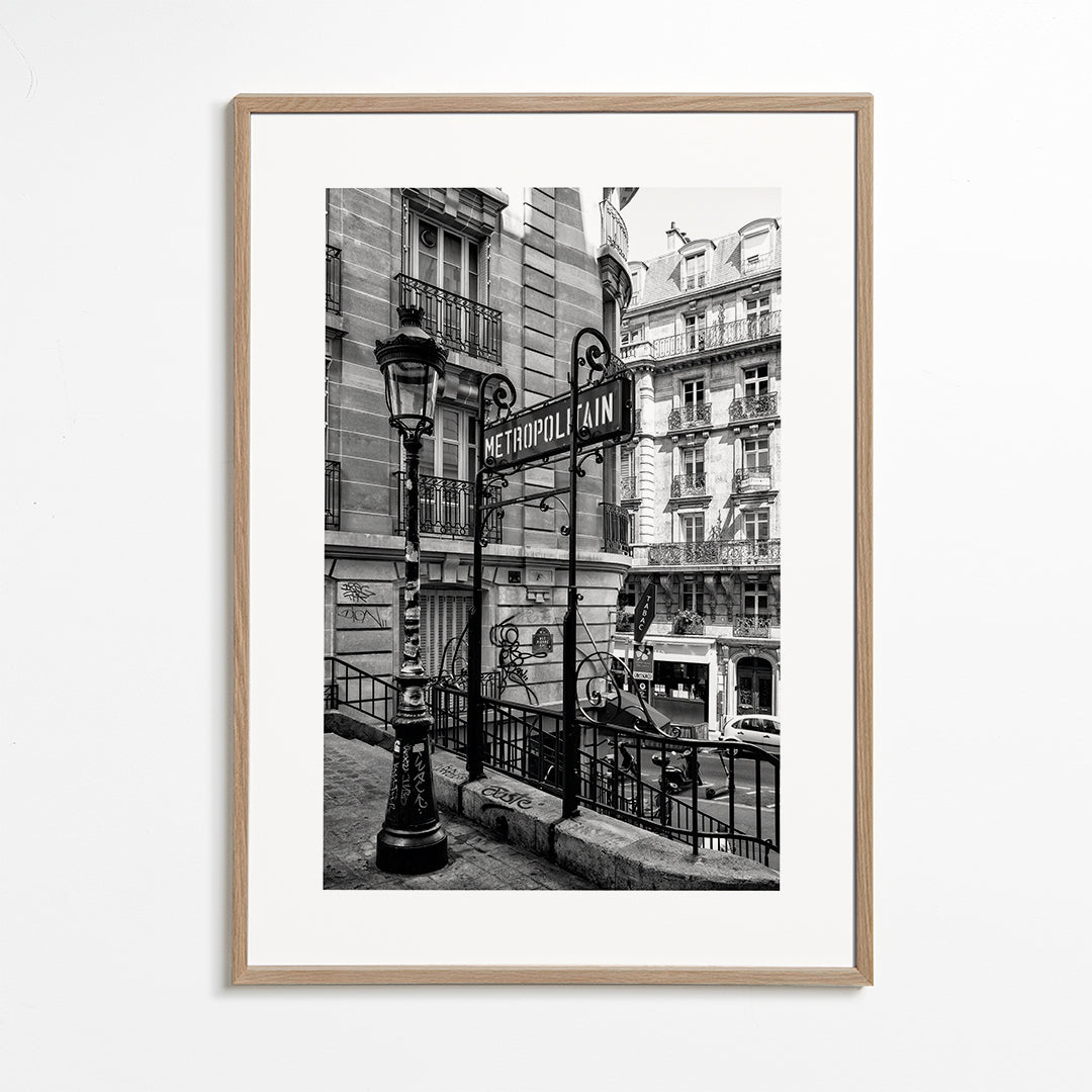 Black Montmartre - Metropolitain