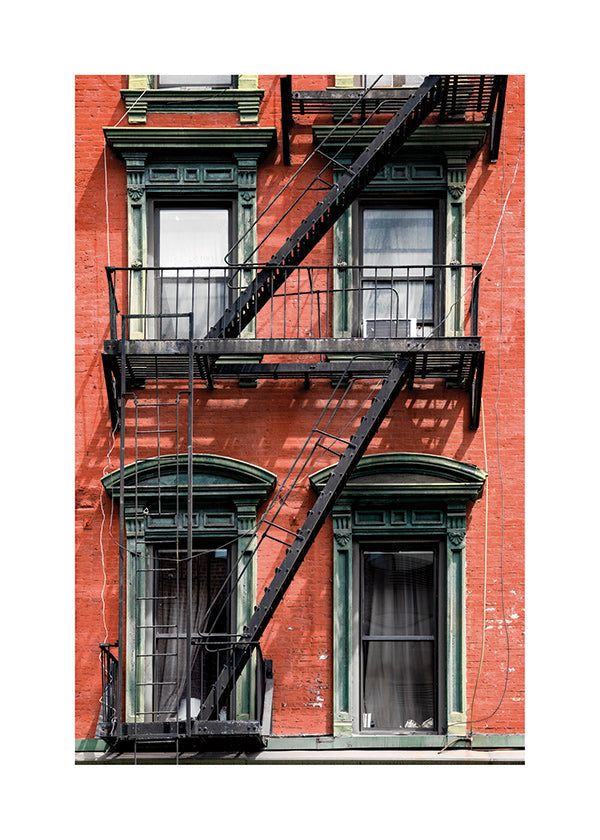 Stadtbild: NY-Fassade mit Feuertreppe