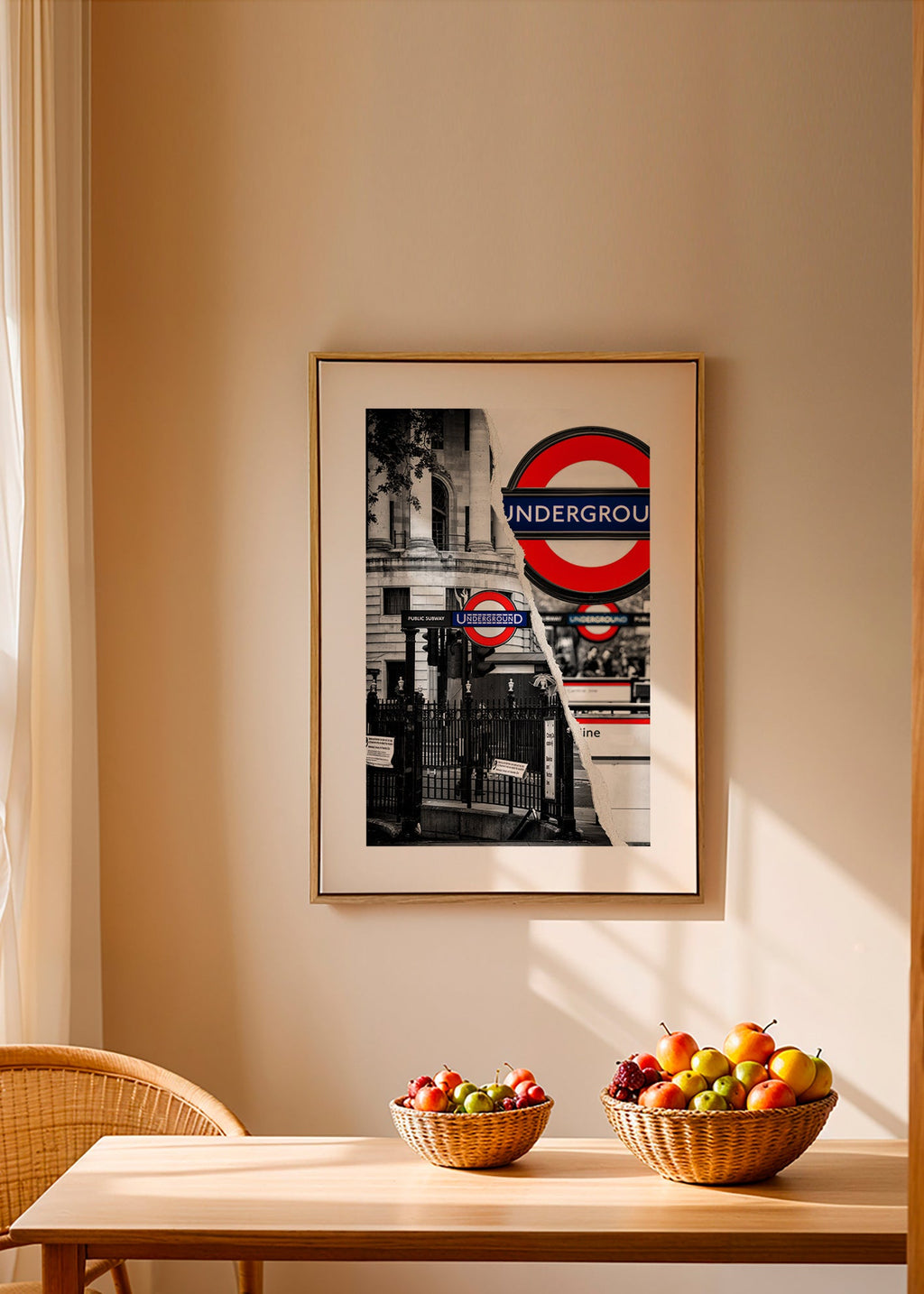 Stadtbild mit Underground-Schild aus London – Canvas2