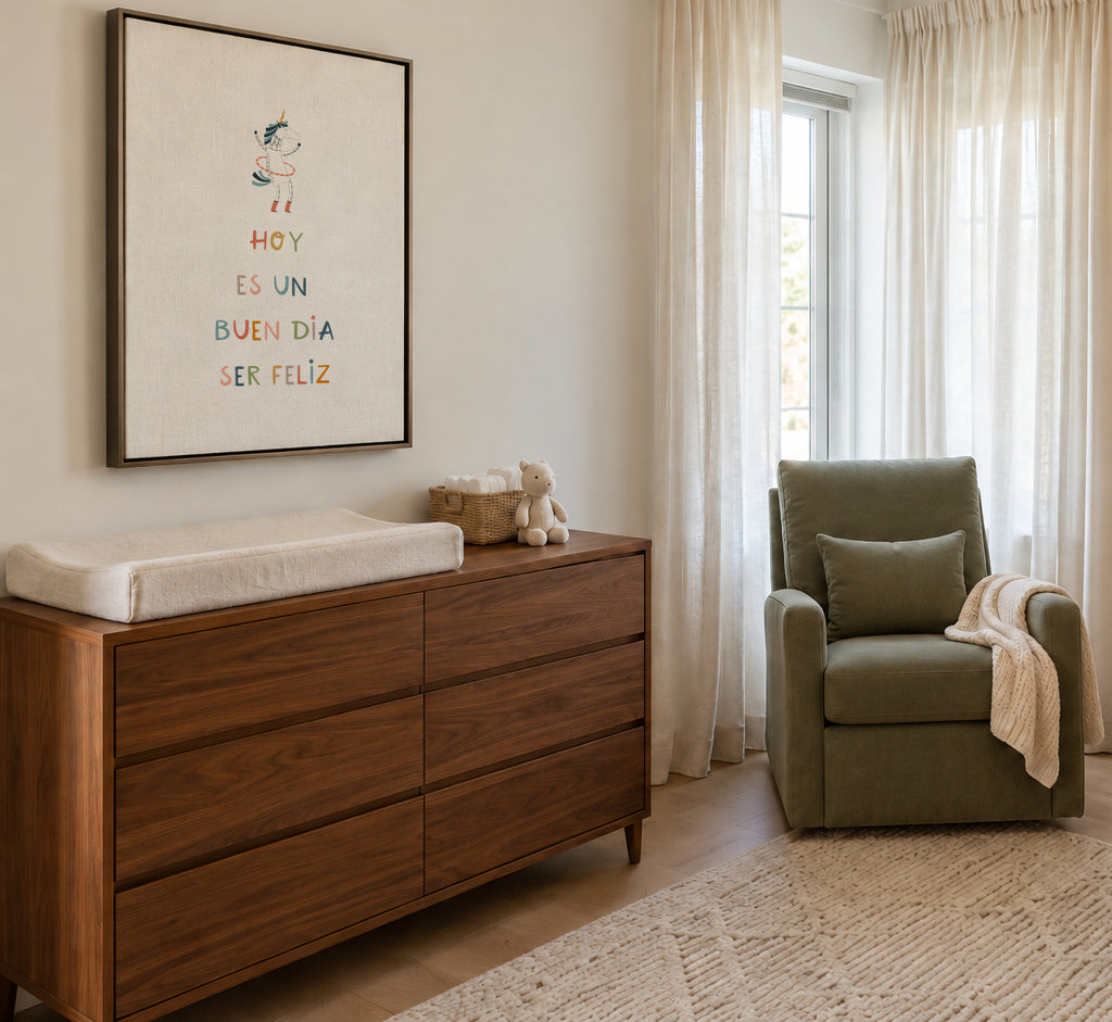 Hoy es un buen dia para ser feliz - Framed canvas in an interior