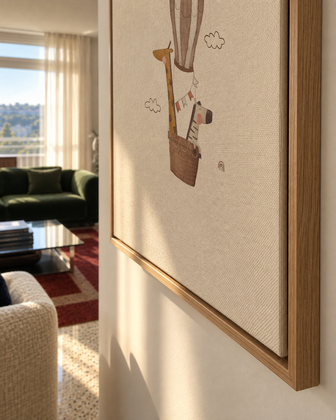 Balloon giraffe and elephant - Framed canvas detail