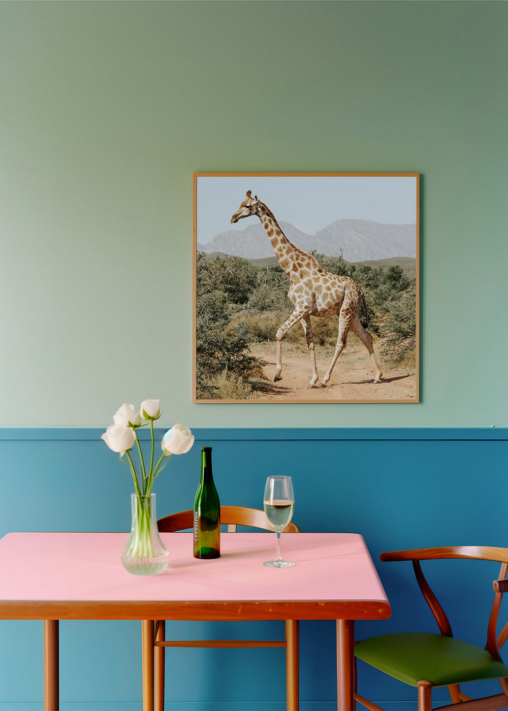 Giraffe photograph - Square