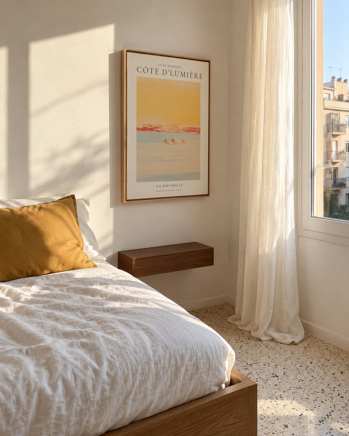 La vie en France, Côte d’Lumière - Framed canvas in an interior