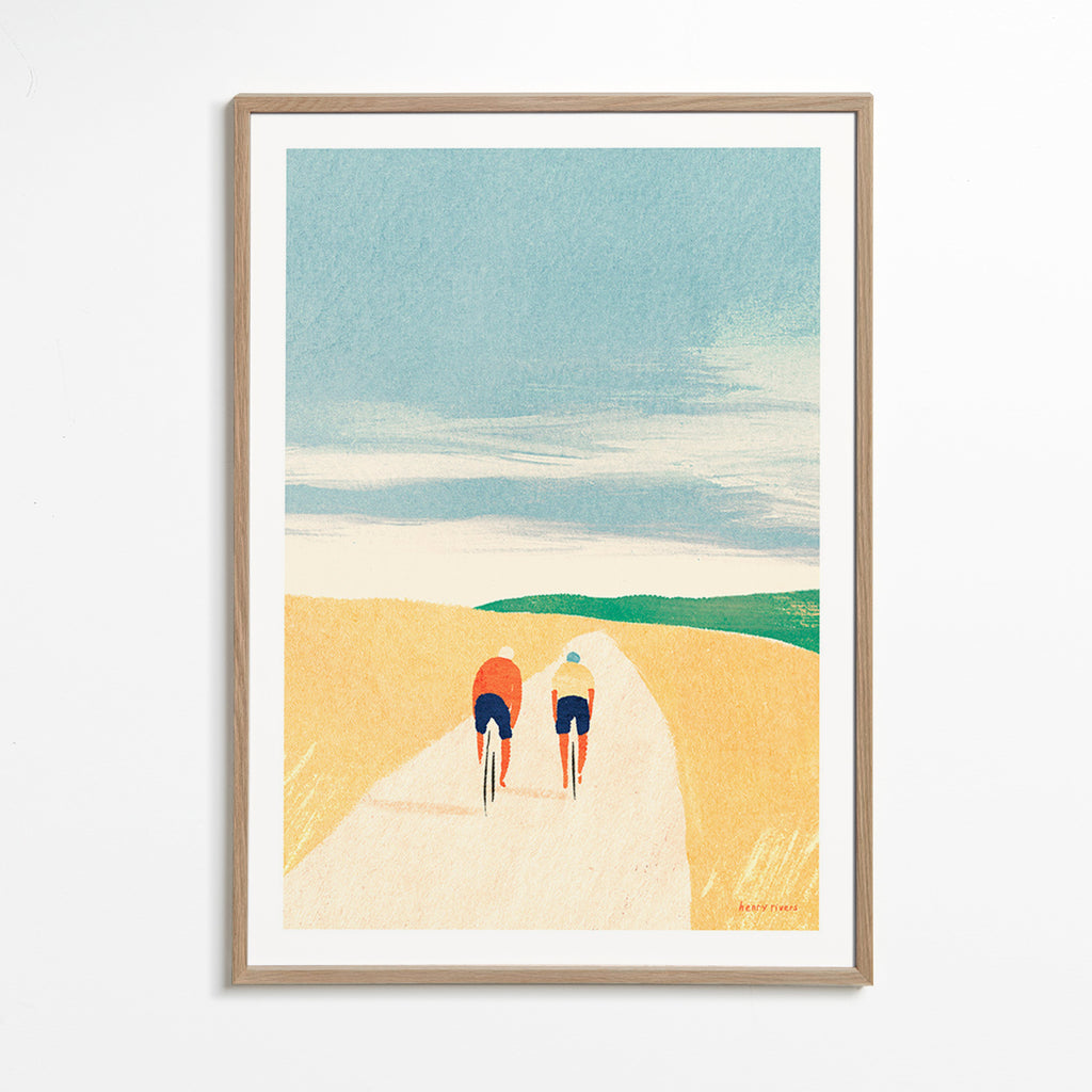 Sportkunst mit zwei Radfahrern auf Landstraße – Oak Frame