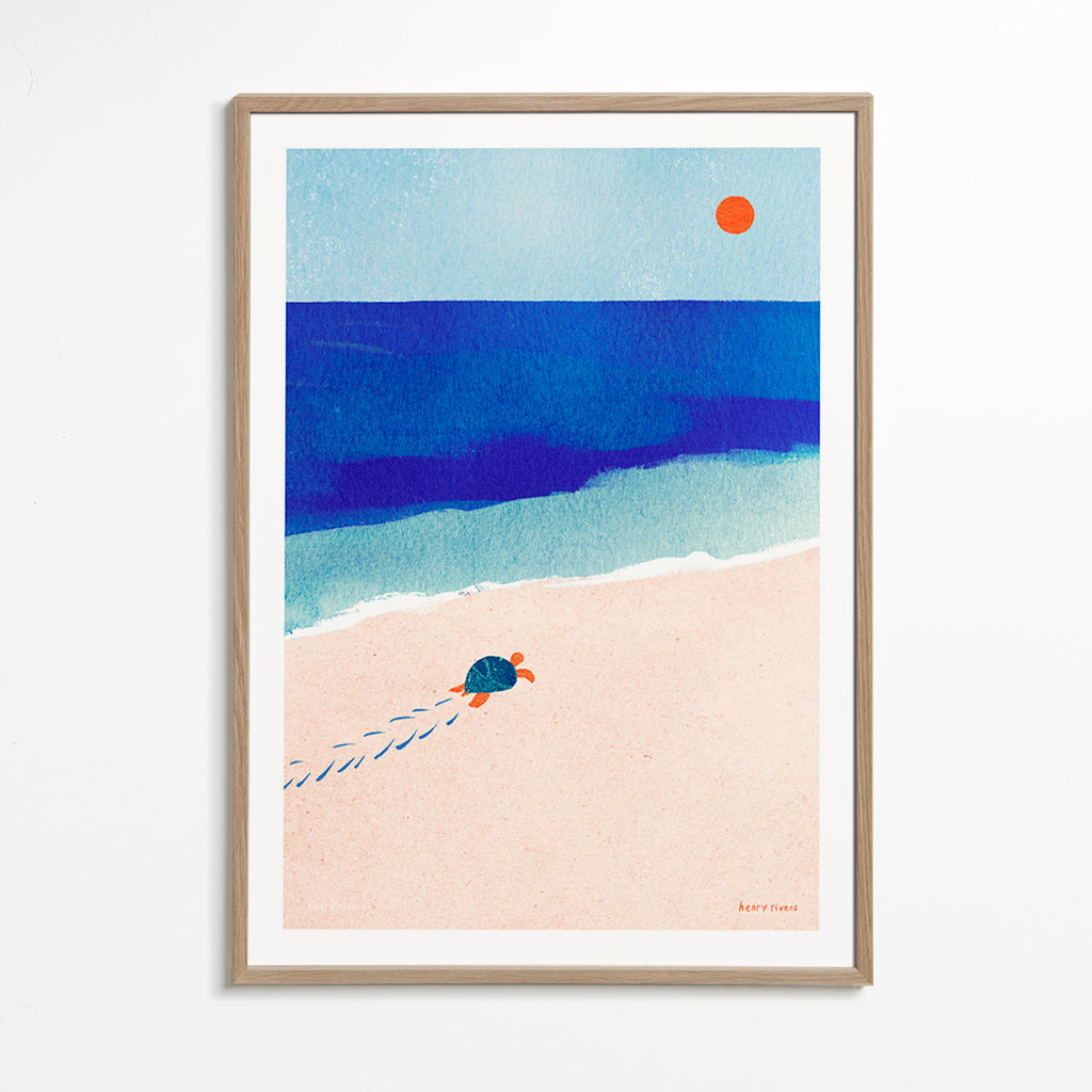 Schildkröten-Illustration am Meer – Oak Frame