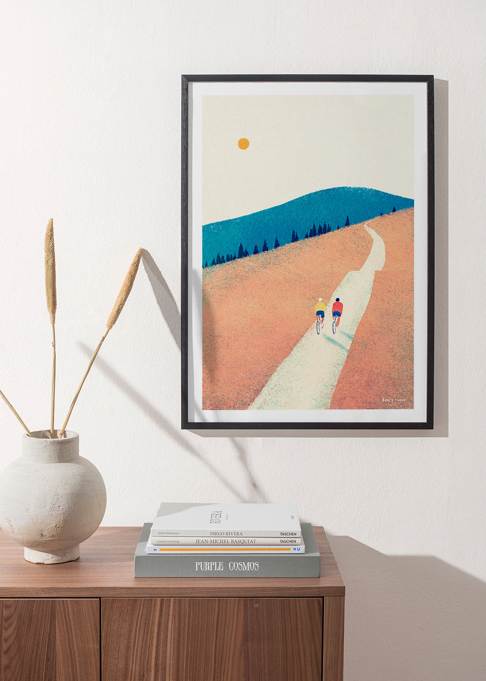 Küchenkunst mit zwei Radfahrern auf sonnigem Weg – Product1