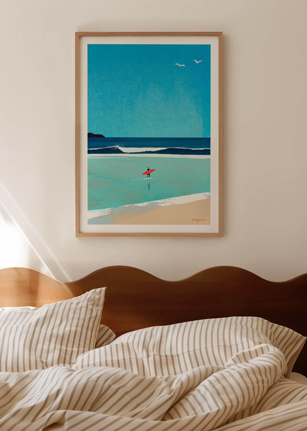 Sportkunst: Surfer am Ufer – Product1