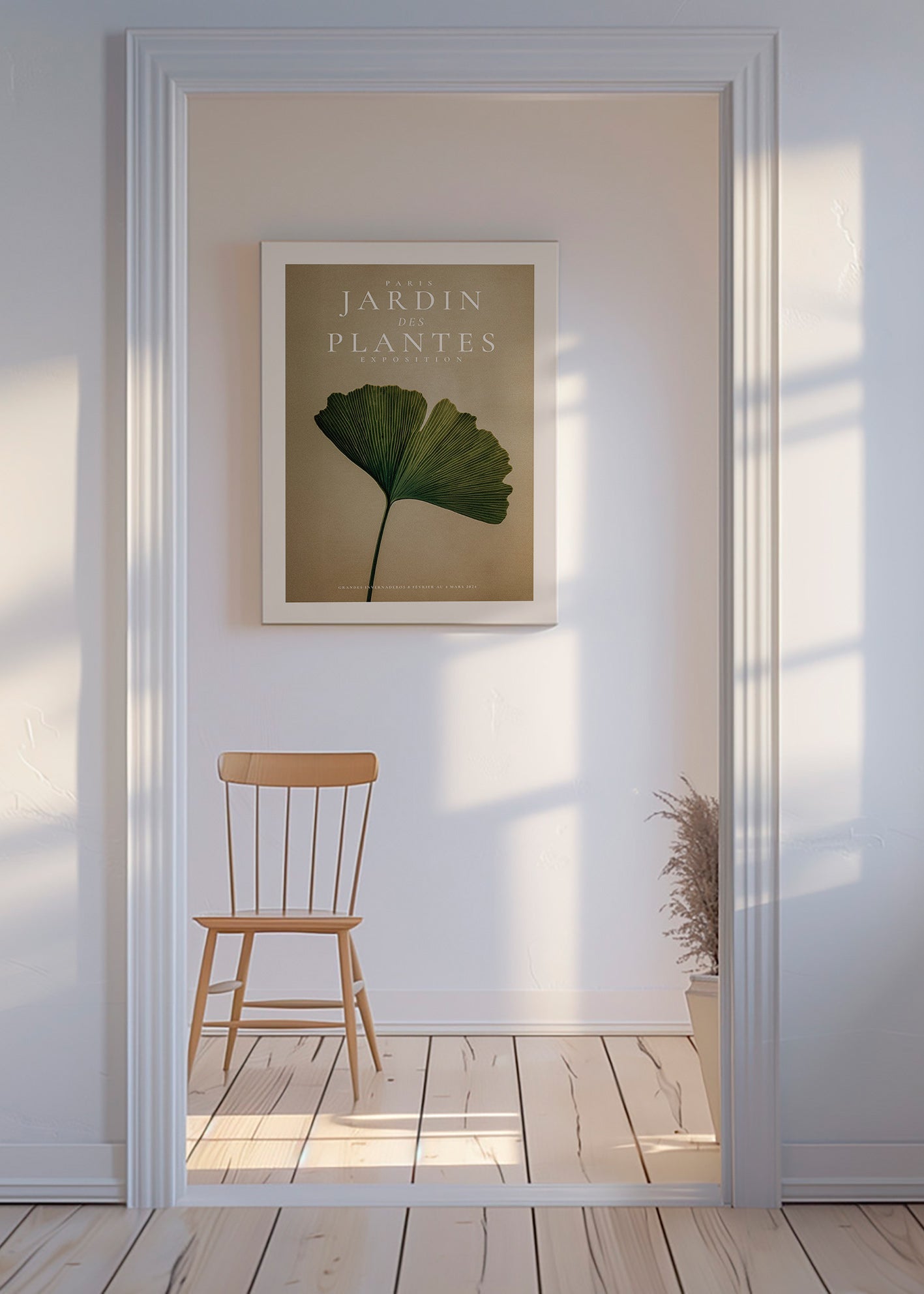 Botanischer Druck mit Ginkgo-Blatt und klassischer Typografie