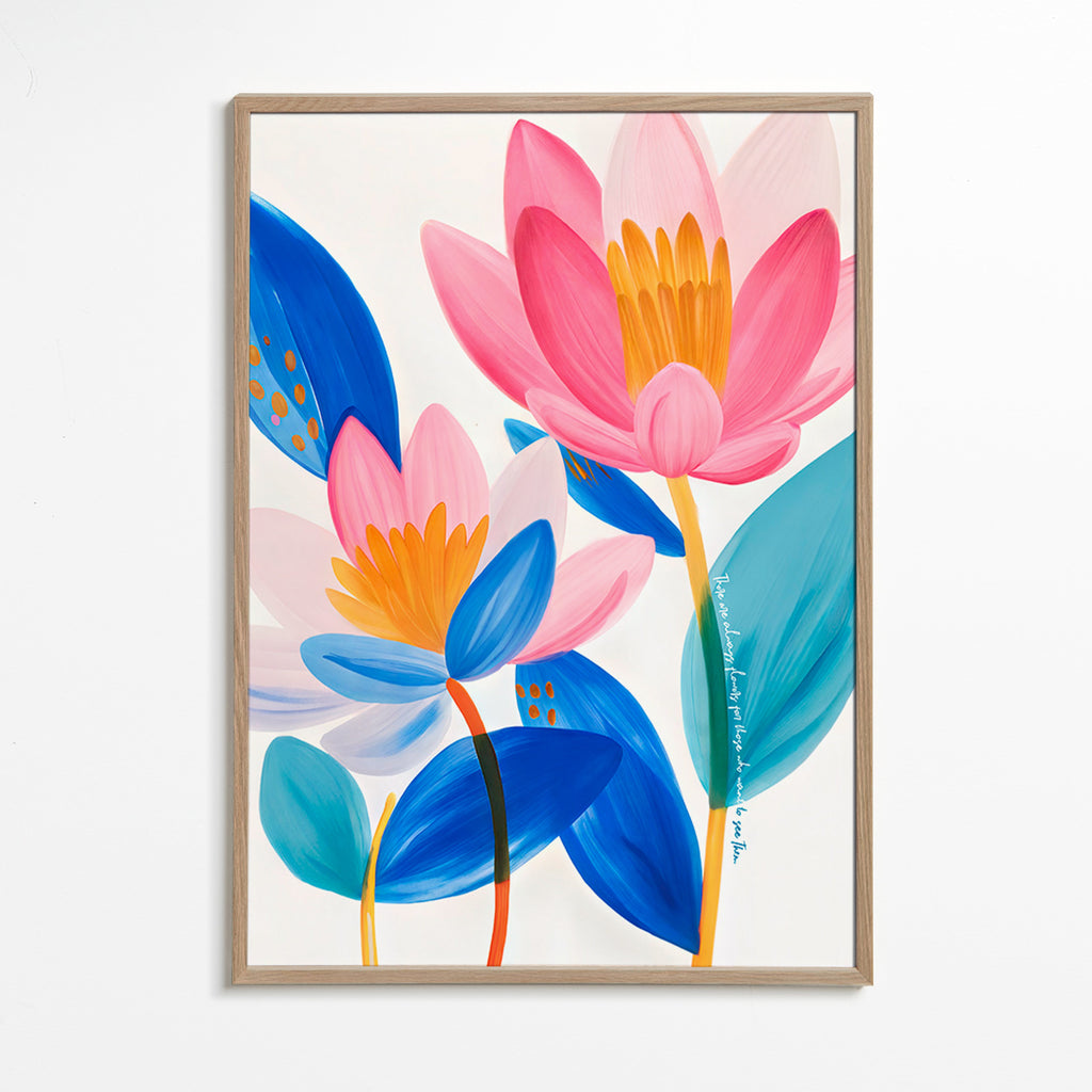 Botanischer Druck mit rosa und blauen Blüten
