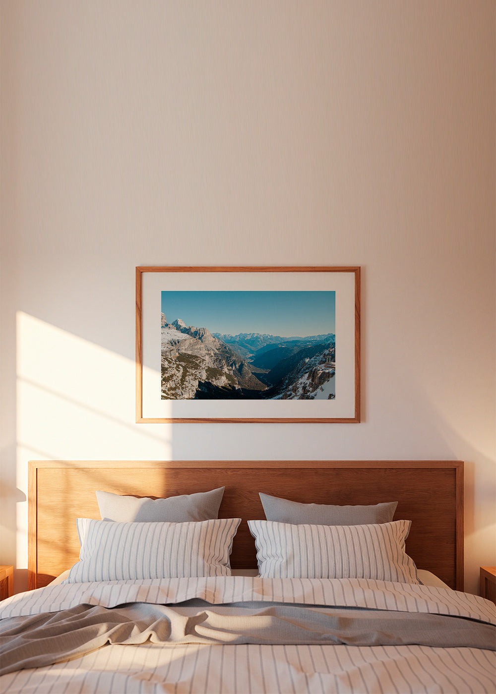 Landschaftsfotografie einer verschneiten Berglandschaft