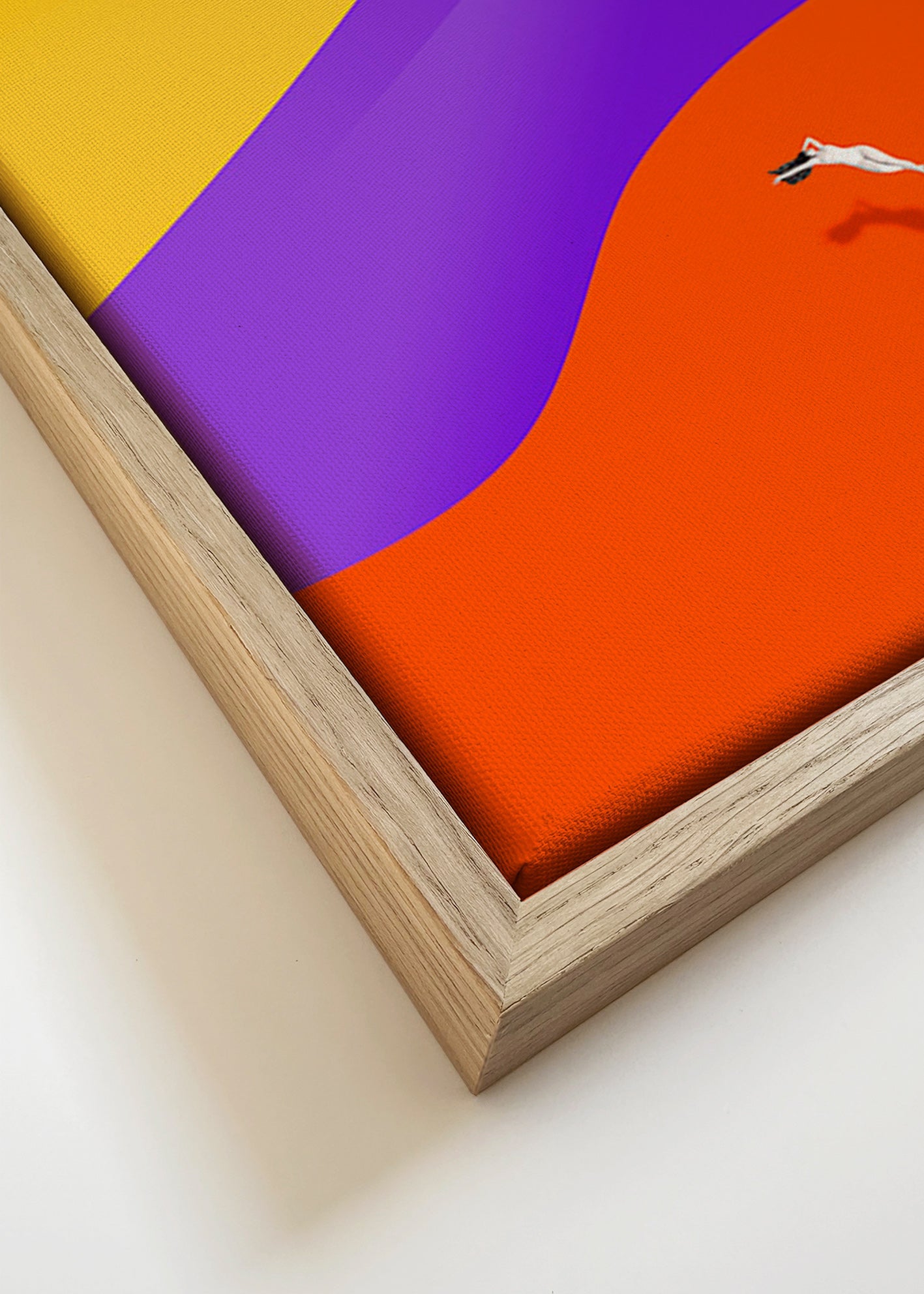 Cuadro abstracto con figura flotante y sol – Canvas detail