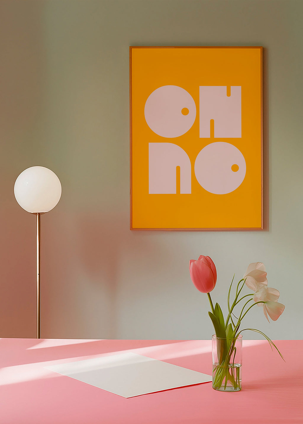 Cuadro geométrico con formas tipográficas mostaza – Product2