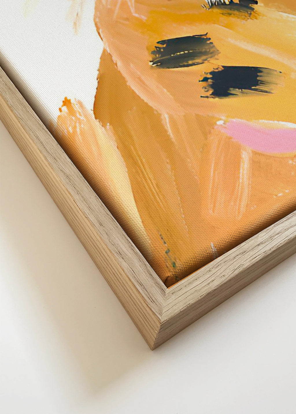 Tigerbaby - Framed canvas detail