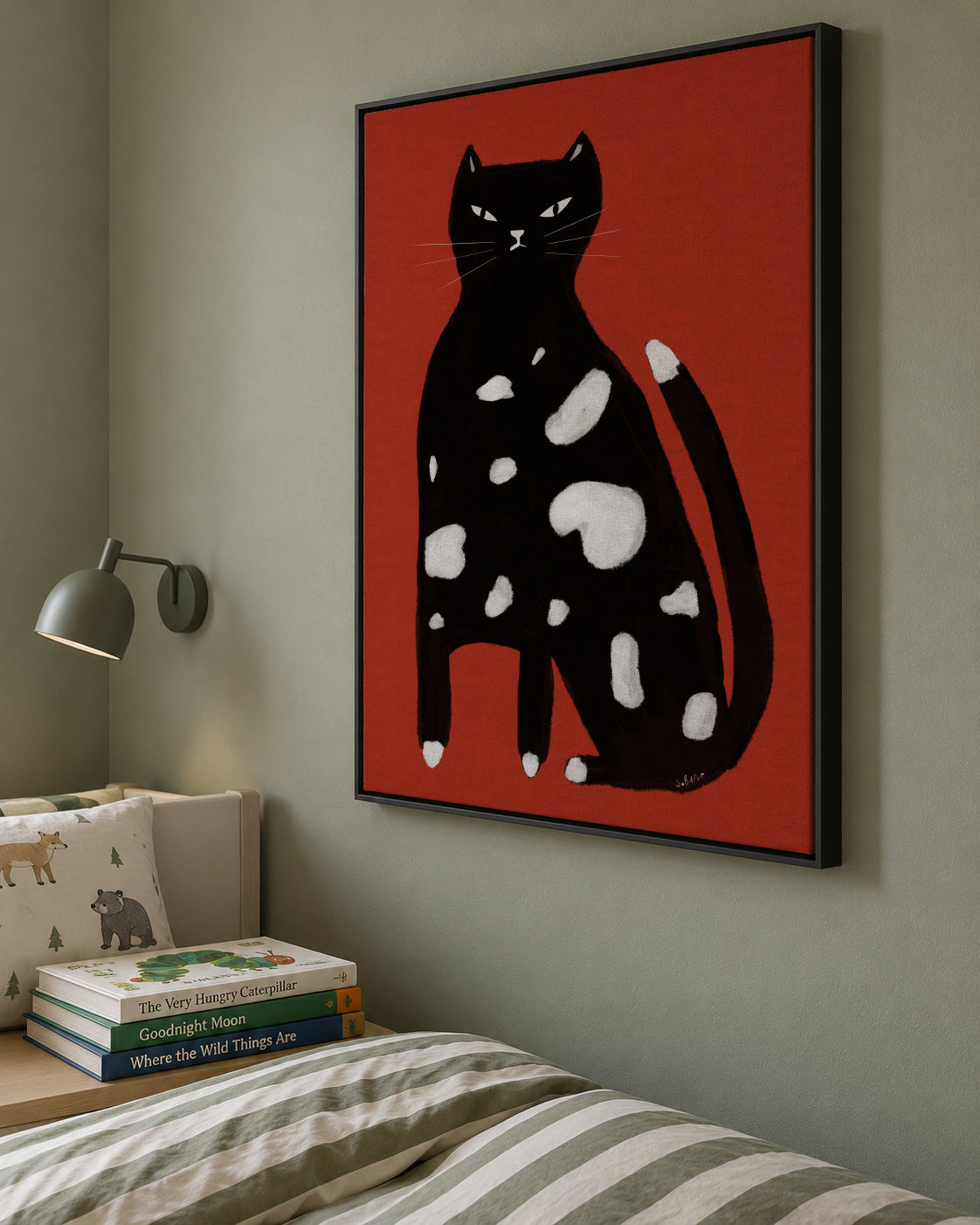 SPOTTED CAT - Framed canvas in an interior