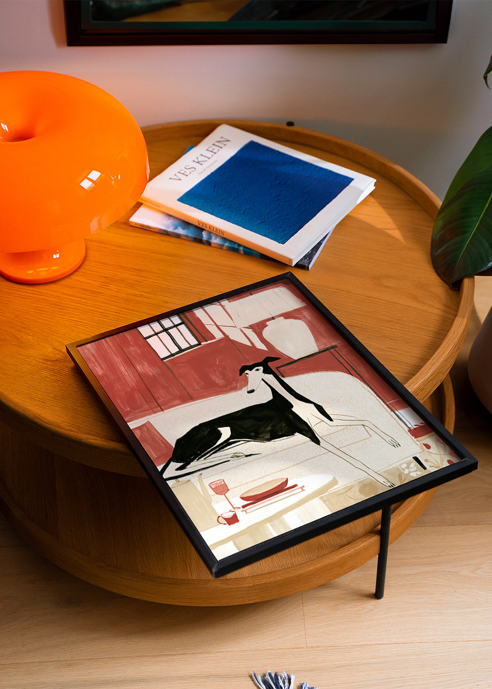 Galgo-Illustration auf Sofa