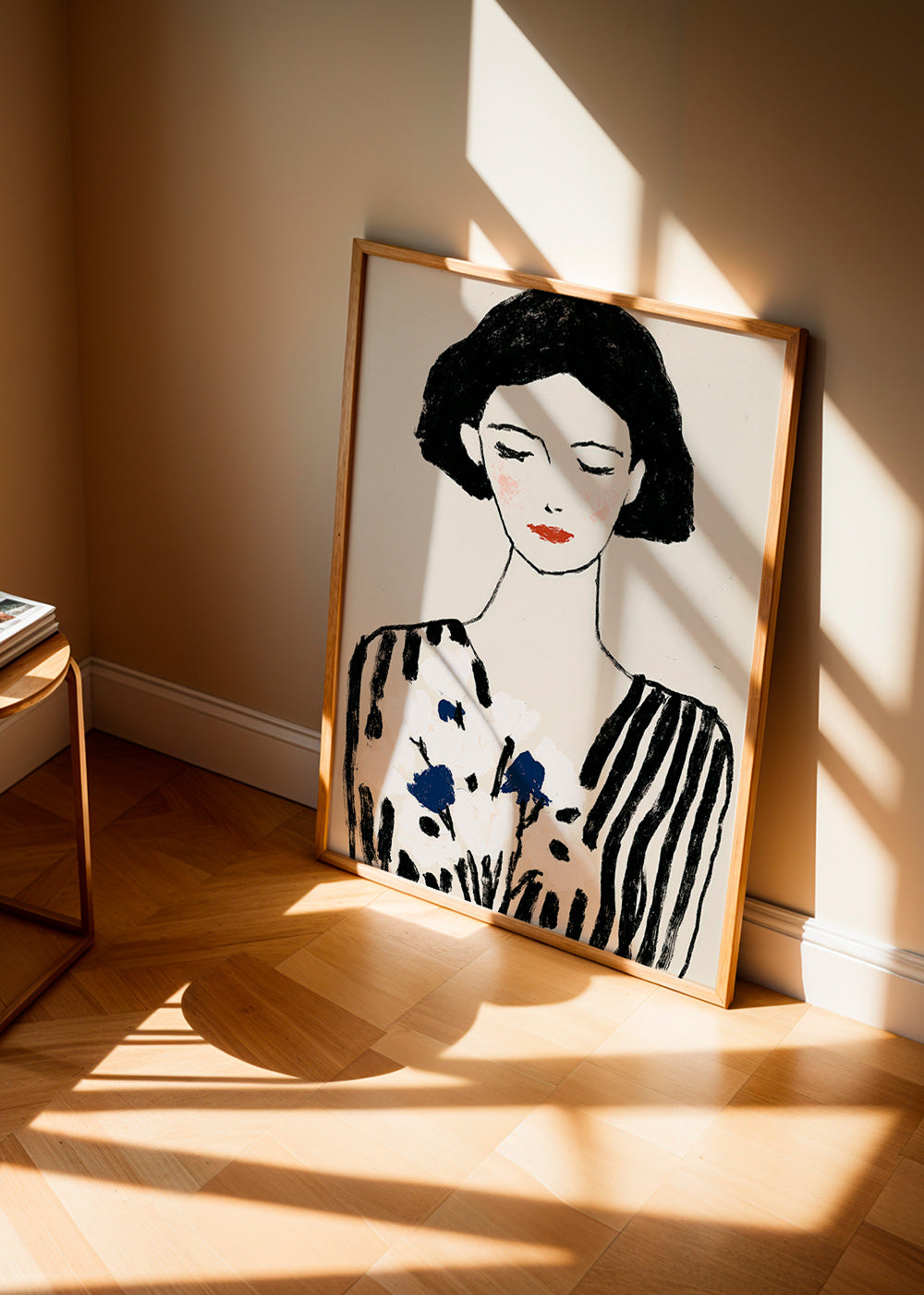 Illustration: Frauenportrait mit Blumenmotiv