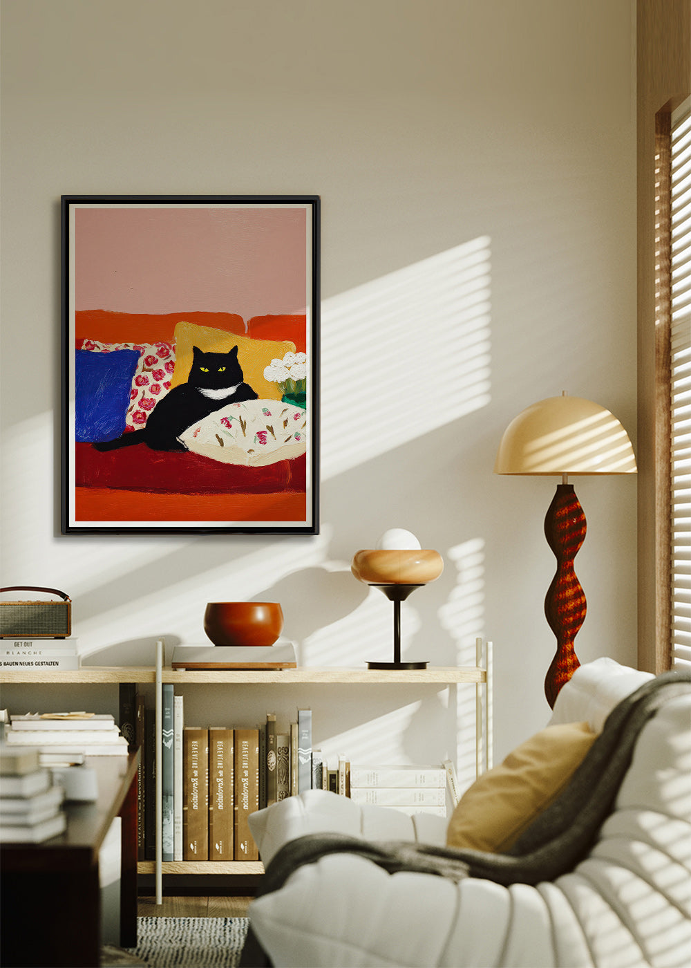 Kunstwerk schwarze Katze auf buntem Sofa