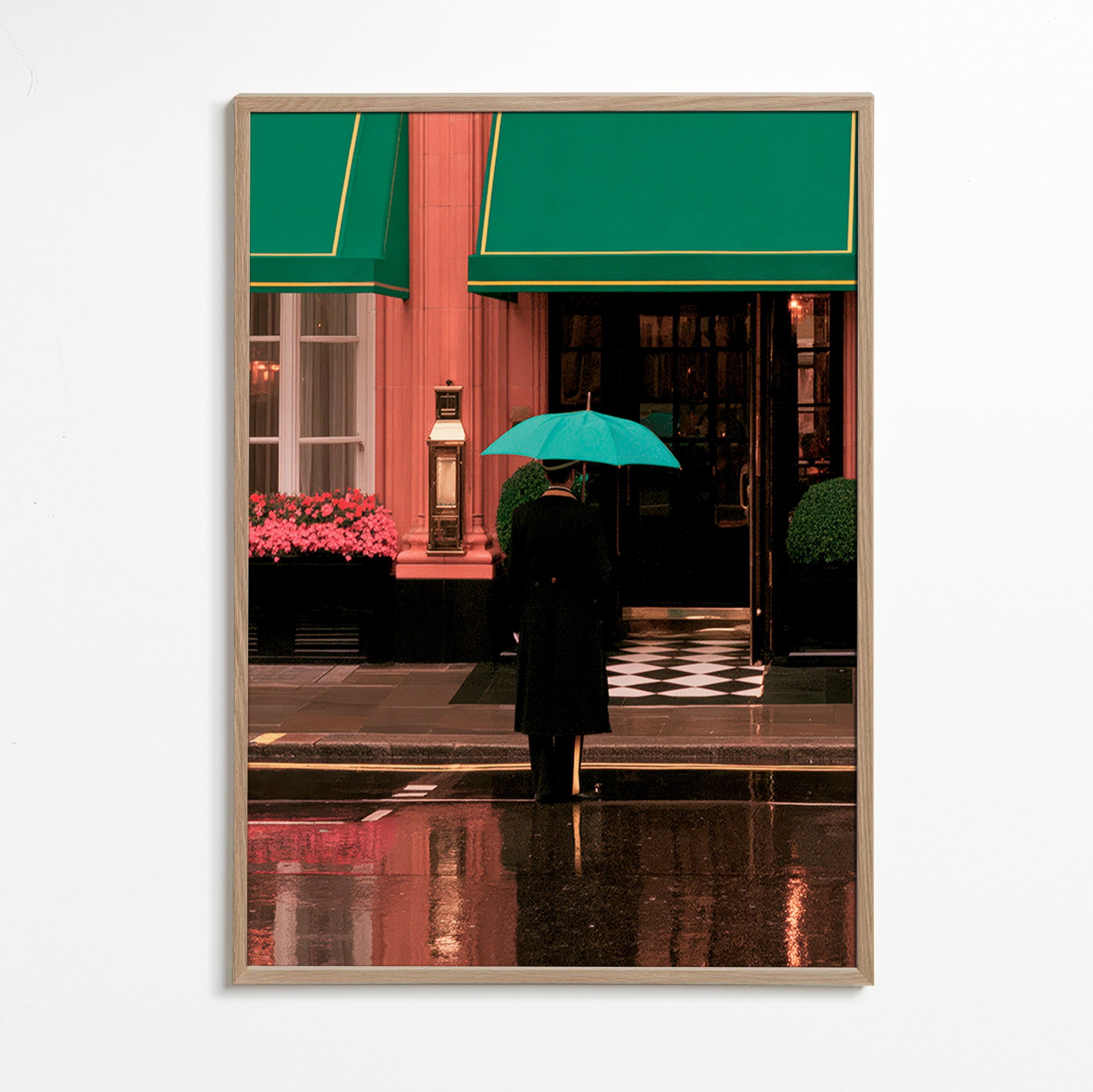 Stadtfotografie: Gestalt mit Regenschirm und Spiegelungen
