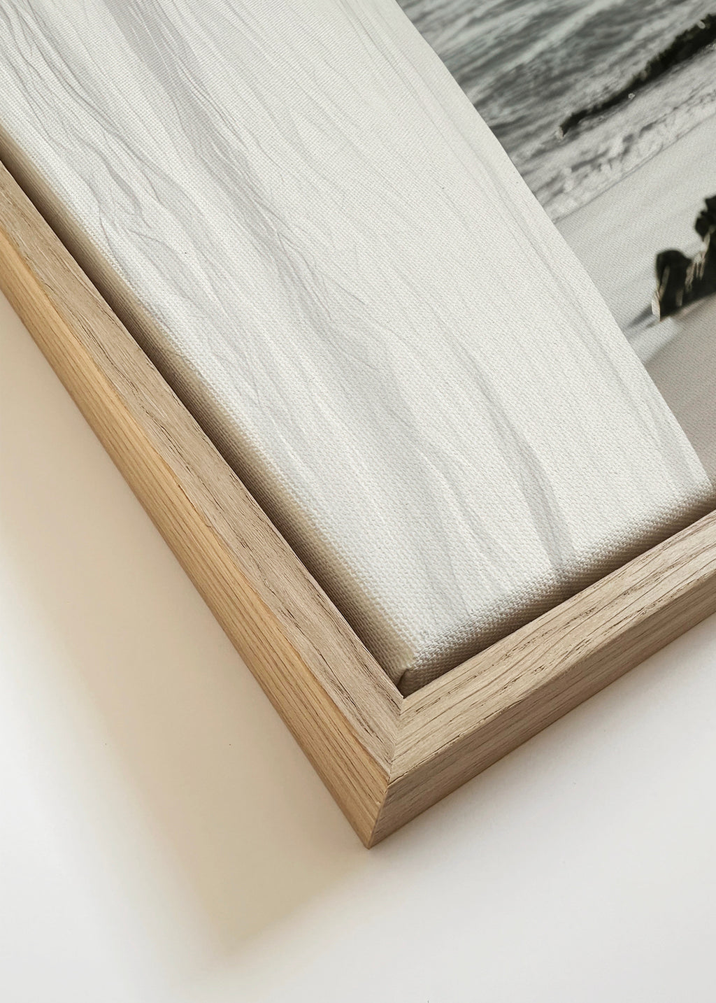 Sea Breeze - Framed canvas detail